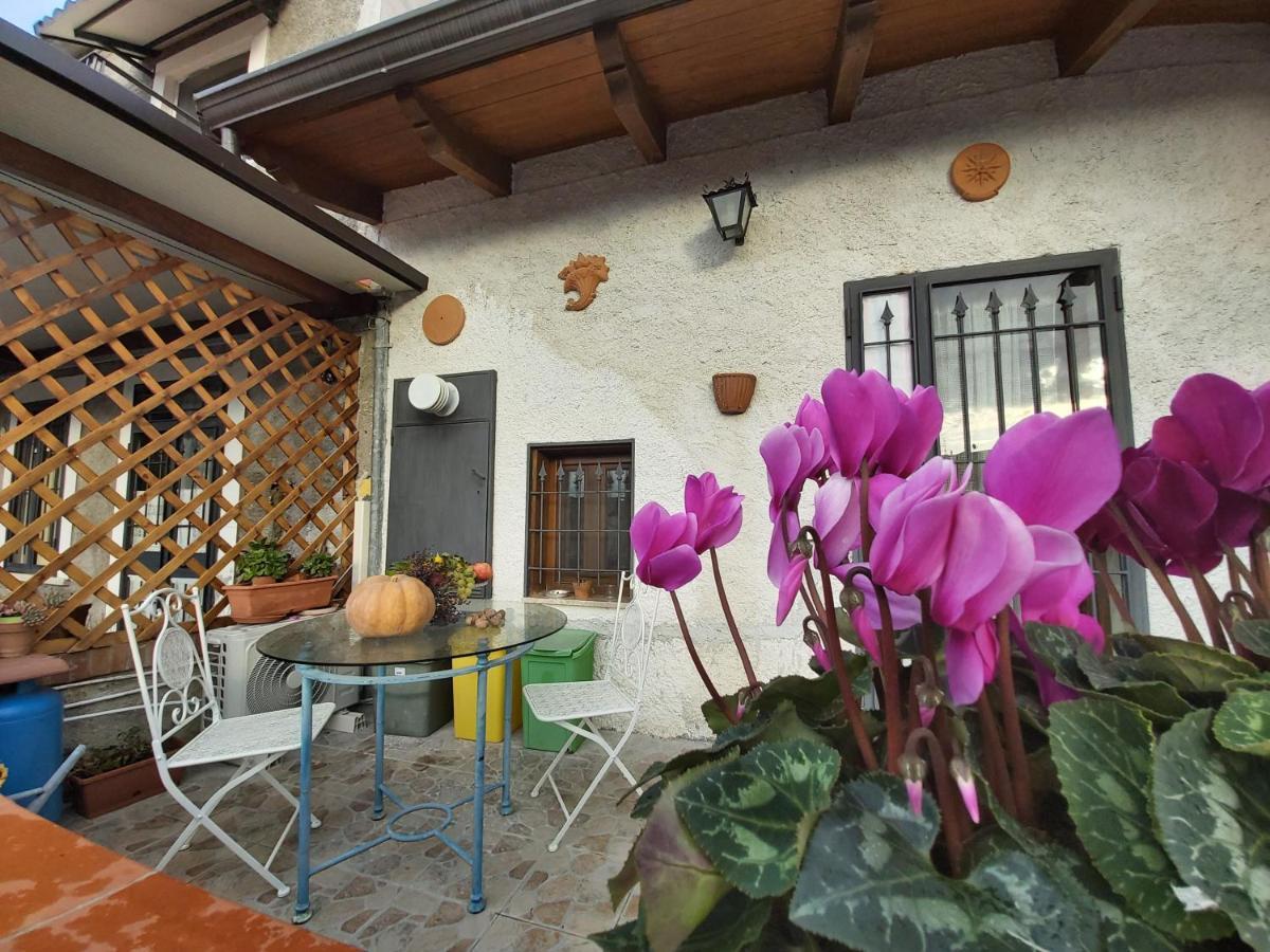 B&B Nonna Angela Albanella Exterior foto